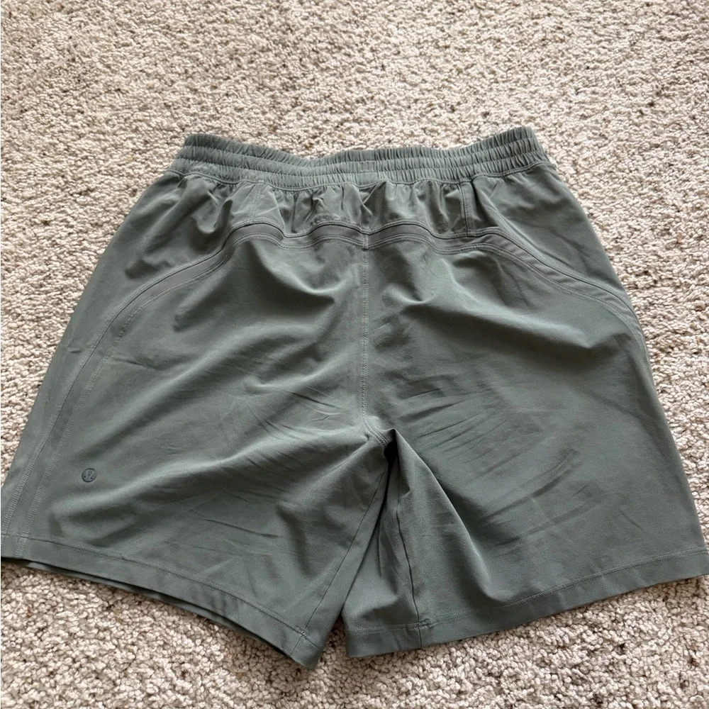 lululemon athletica Men's Olive Performance Shorts - Picture 2 of 4
